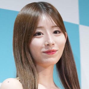 花乃衣美優(2024年11月撮影)