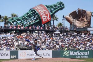 ジャイアンツ対ドジャース　先発した山本由伸(AP)