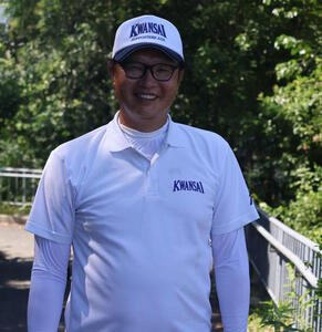 関大一の応援に駆けつけた元阪神･福原忍氏(撮影･佐藤奨真)