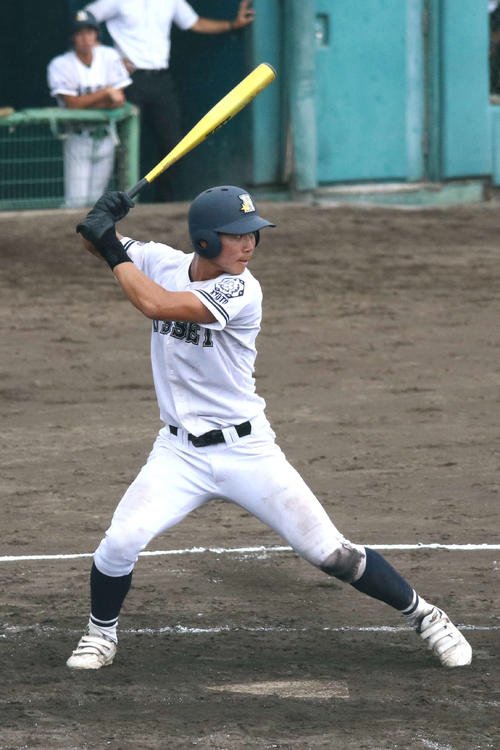 日星･中西はチーム唯一のマルチ安打で意地を見せた(撮影･一樹)