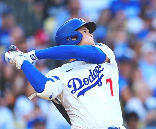 21日ツインズ戦で35号2ランを放ったドジャース大谷翔平