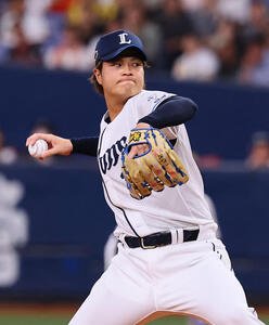 全パ対全セ　8回、登板した全パ甲斐野(撮影･藤尾明華)
