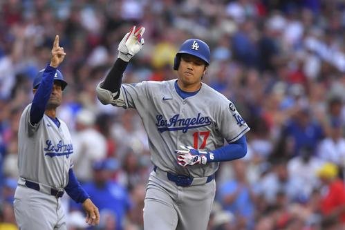 ドジャース大谷翔平はレッドソックス戦1回表、先頭打者弾の38号本塁打を放った(AP)