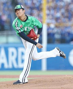 ヤクルト対中日　ヤクルト先発の奥川(撮影･河田真司)