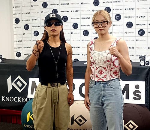 女子アトム級王座戦で激突する山田真子(左)とKiho