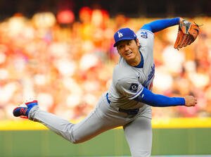 レッズ対ドジャース　力投するドジャース先発の大谷(撮影･垰建太)