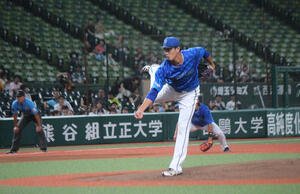加入後2度目の先発マウンドで投げ込む藤浪
