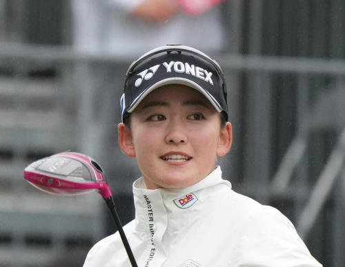 岩井千怜(2025年4月撮影)