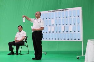 開幕試合の組み合わせを決めるオンライン抽選会が行われた(代表撮影)