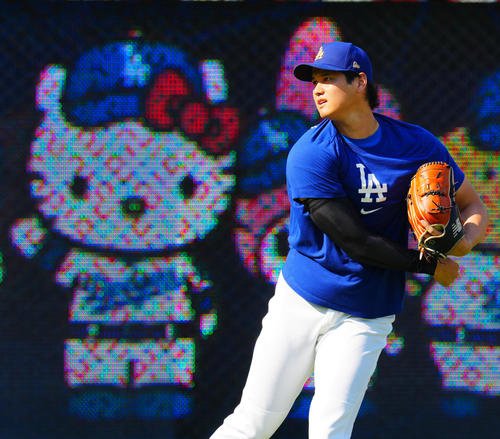 ドジャース対カージナルス　試合前練習に臨むドジャース大谷(撮影･垰建太)