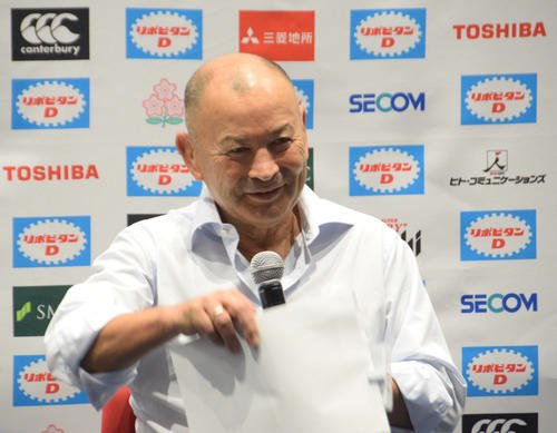会見に出席した日本代表のエディー･ヘッドコーチ(撮影･泉光太郎)