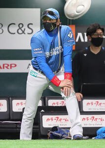 【日本ハム】新庄監督｢近藤くんへの配球は…キワキワでも…｣痛打浴びた攻め方に注文／一問一答