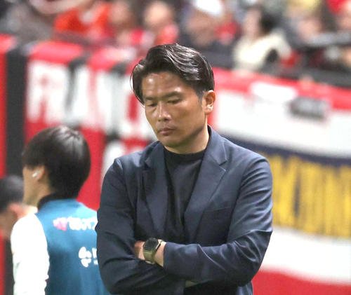 【札幌】今季就任の岩政大樹監督解任、現在J2で10位　後任は札幌U－18柴田慎吾監督が候補