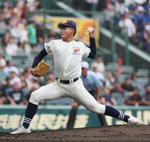 高川学園対未来富山　未来富山先発の江藤(撮影･宮崎幸一)