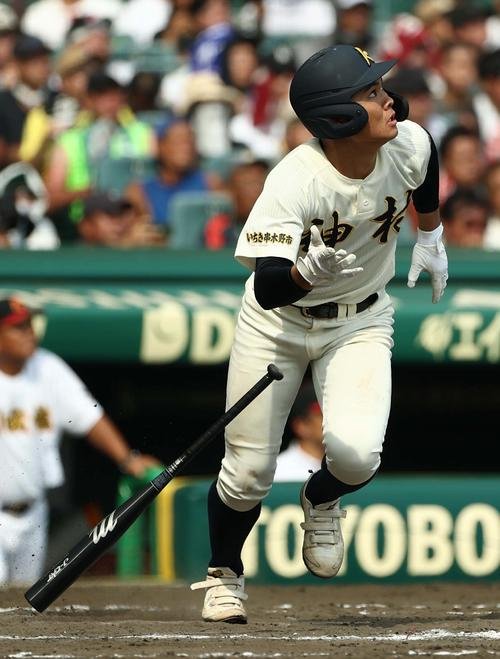 創成館対神村学園　7回裏神村学園2死一塁、代打の茶畑は中飛に倒れる(撮影･上田博志)