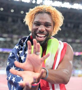 男子200メートルと400メートルリレーを制した米国のライルズ(2025年9月19日撮影)