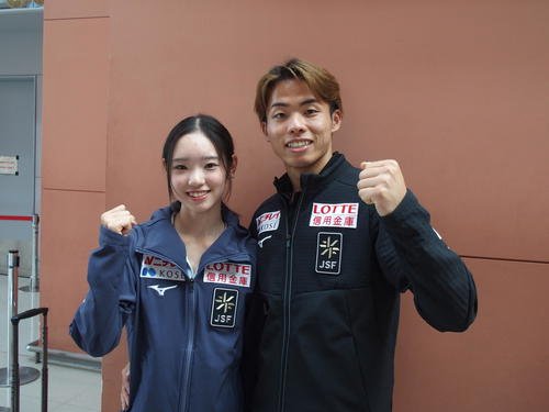 五輪最終予選が行われた中国から帰国した長岡(左)と森口
