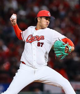 広島対巨人　9回に登板した広島菊地(撮影･藤尾明華)