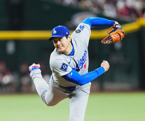 ダイヤモンドバックス対ドジャース　力投するドジャース大谷(撮影･菅敏)