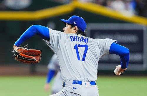 ダイヤモンドバックス対ドジャース　力投するドジャース大谷(撮影･菅敏)
