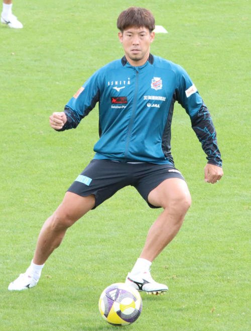 仙台戦の前日練習に参加する札幌深井(撮影･保坂果那)
