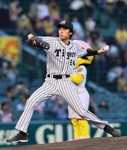 阪神対中日　ファーストピッチを務めた俳優の松谷鷹也(撮影･藤尾明華)
