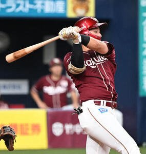 オリックス対楽天　3回表楽天無死、一ゴロに倒れる吉納(撮影･和賀正仁)