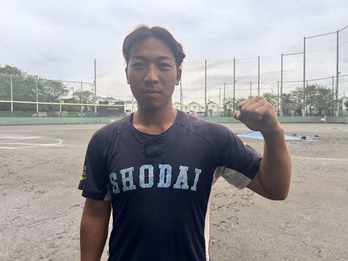 ｢打って、守って、走ってと圧倒的に目立ちます｣と復帰戦に向けて闘志を燃やす横浜商大の宮崎(撮影･平山連)