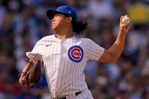 ワイルドカードシリーズのパドレス戦の2回から登板したカブス今永昇太(AP)