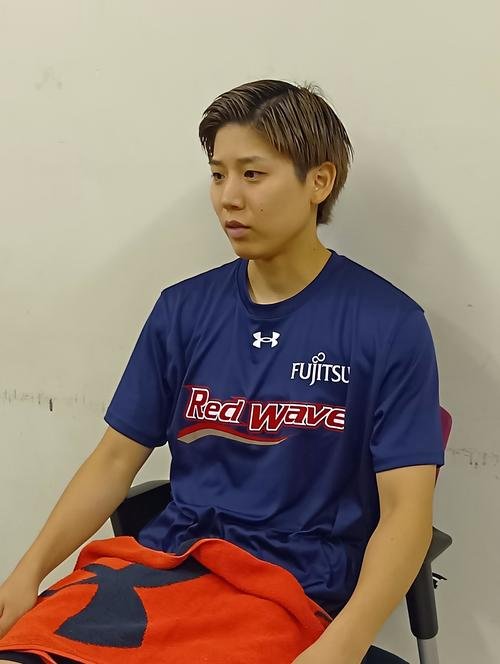取材に応じた富士通の町田＝2025年10月3日