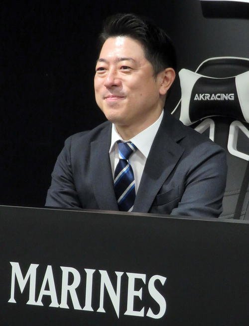 ロッテ高坂球団社長