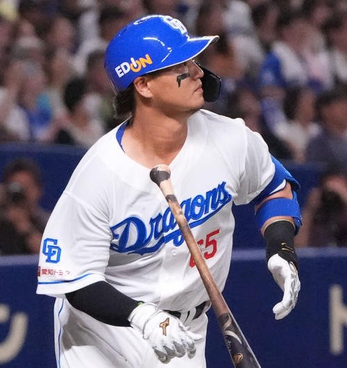 中日佐藤龍世(2025年6月撮影)