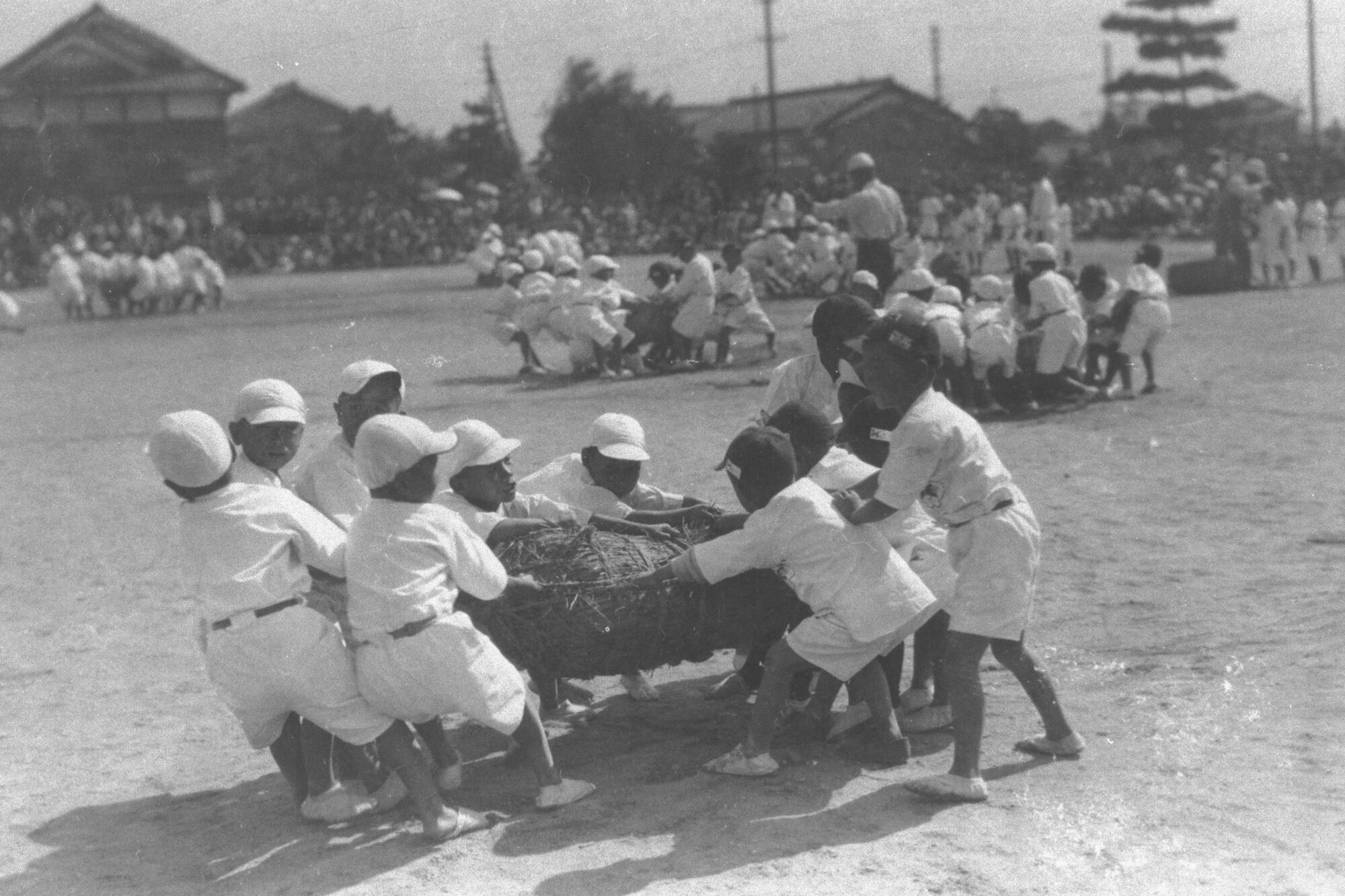 ｢子どもを学校へ｣から始まった　変わる運動会の姿　いま世界各地へ