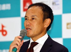 記者会見する早大･花田監督(撮影･藤尾明華)