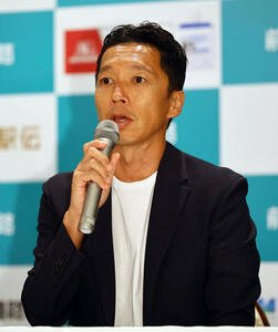 記者会見する中大･藤原監督(撮影･藤尾明華)