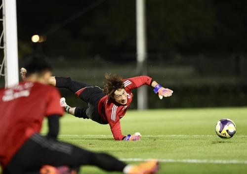練習に臨む大迫(撮影･河田真司)