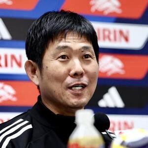 前日会見に臨む日本代表森保監督(撮影･河田真司)