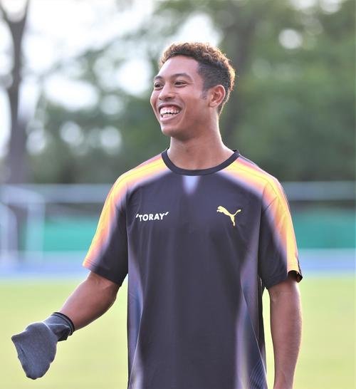 笑顔を見せる陸上男子短距離のサニブラウン(撮影･藤塚大輔)