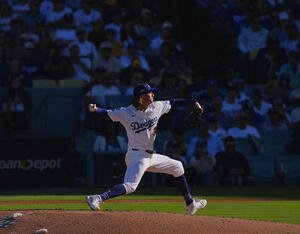 ドジャース対ブルワーズ　ドジャース先発のグラスノー(撮影･菅敏)
