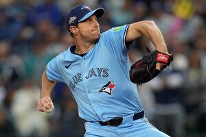 力投するブルージェイズのマックス･シャーザー(AP)