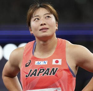 女子やり投げ予選A組　7位の上田百寧(AP)