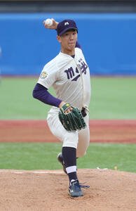 早大対明大　先発した明大･大室(撮影･柴田隆二)