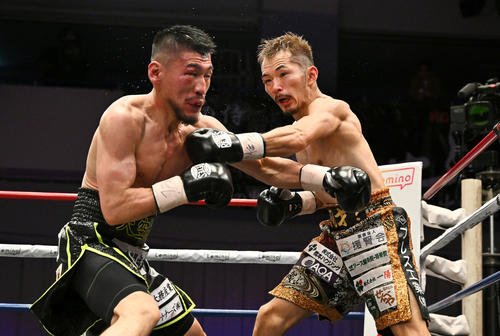 【ボクシング】日本フェザー級王者阿部麗也が初防衛｢中野選手に世界取ってもらい｣再挑戦期待