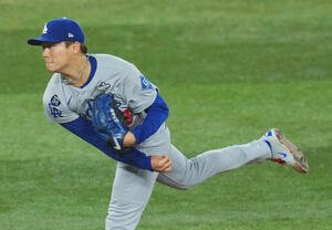 ブルージェイズ対ドジャース　ドジャース先発の山本(撮影･菅敏)