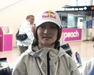 ミラノ五輪期待の星、スノーボード女子ハーフパイプの清水さら