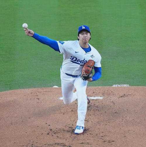ワールドシリーズ第4戦、ドジャース対ブルージェイズ　ドジャース先発の大谷(撮影･菅敏)