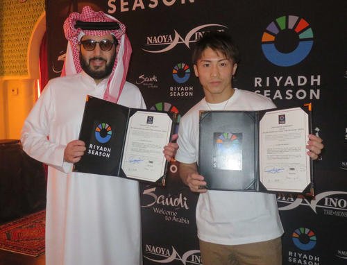 井上尚弥とサウジアラビア総合娯楽庁トゥルキ･アラルシク長官(2024年11月撮影)