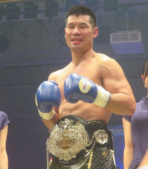 日本スーパーウエルター級新王者となった神風藍