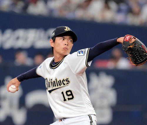 オリックス山岡泰輔(2025年撮影)