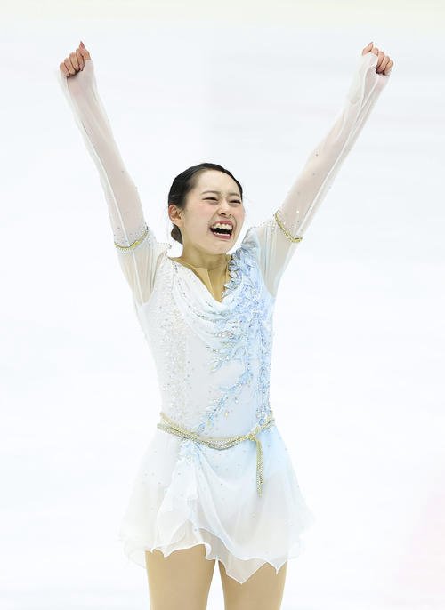 女子フリーの演技を終えガッツポーズする三宅(撮影･前田充)